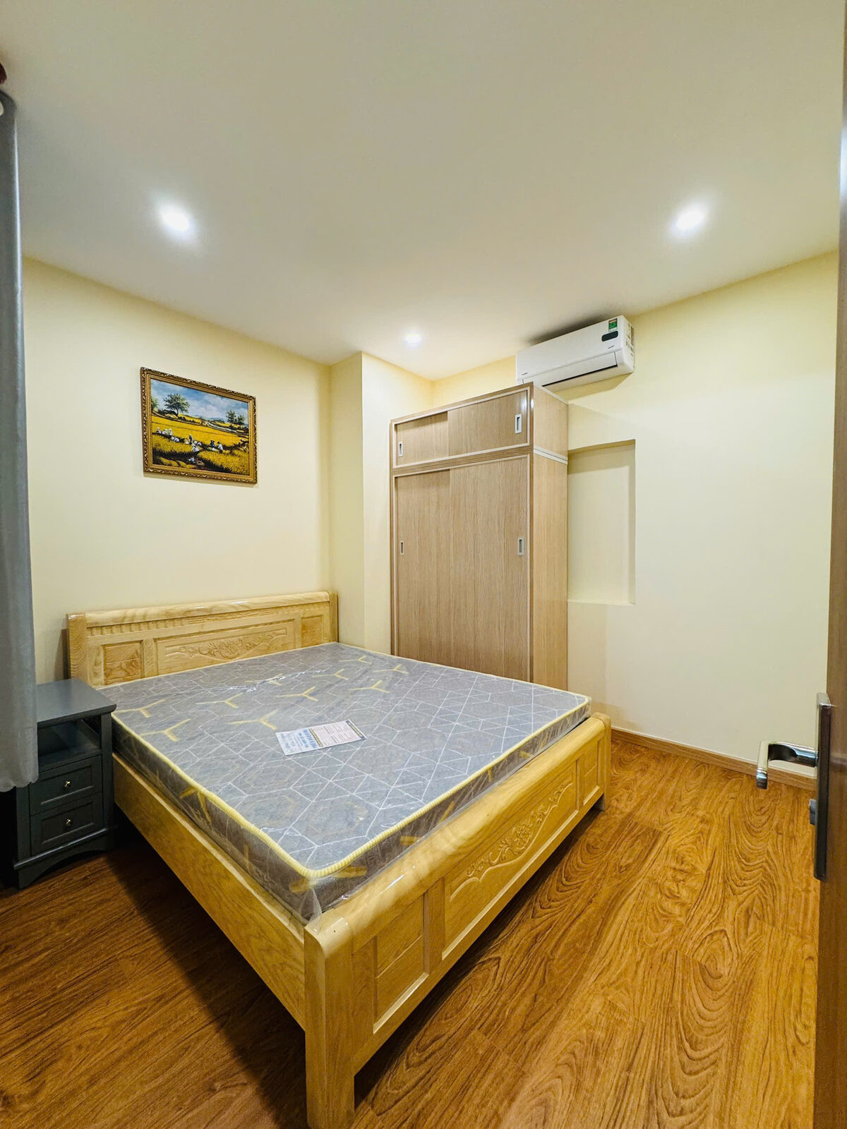 Mua nhà quận 10 tặng toàn bộ nội thất cao cấp